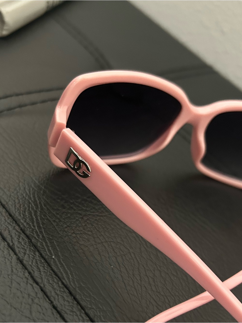 Chic DG Sunglasses